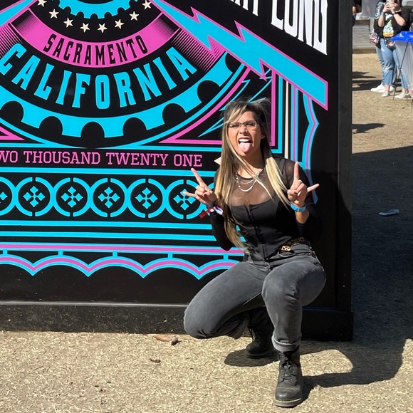 Meet your Posher, Aubree anne - Picture 6 of 6